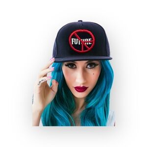 Deadstock: new UNIF x Bad Acid 𖤐 Peaceful Future Embroidered Snapback 𖤐 Black